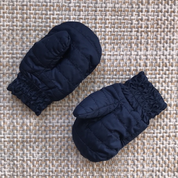 Patagonia Baby Mittens - Picture 2 of 2